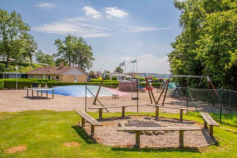 Legeplads på Sønderballe Strand Camping
