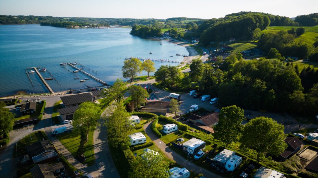 Panorama over Sønderballe Strand Camping og Genner Bugt
